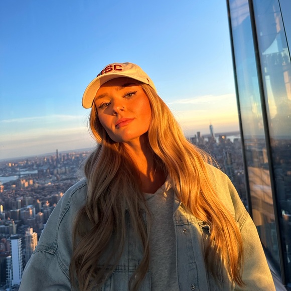 Meet your Posher, Lily - Picture 7 of 8